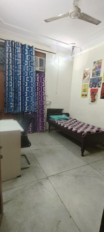 Bedroom in  Pg at Sector 31 – for Rent