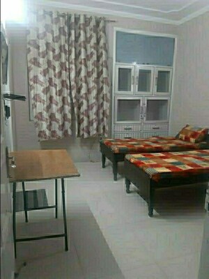 Bedroom in  Pg at Sector 39 – for Rent