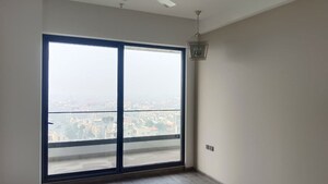 Room in 4 BHK Apartment at ABA County 107, Sector 107 – for Rent