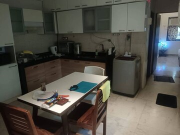 Master Bedroom in 2 BHK Apartment at Juhu Gulmohar CHS, Vile Parle West – for Rent