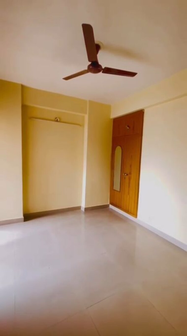 Room, galaxy-north-avenue-ll 2 Bedroom 1175 Sq.Ft. Apartment In Gaur City 2 Greater Noida 10109731