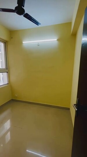 Room in 2 BHK Apartment at Galaxy North Avenue ll, Gaur City 2 – for Sale