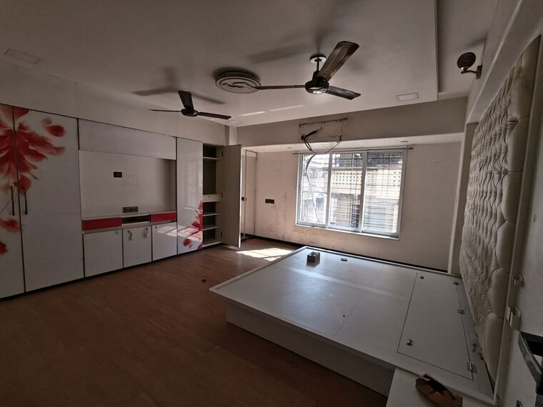 Kitchen, vashi sector 28 3 Bedroom 1200 Sq.Ft. Apartment In Vashi Sector 28 Navi Mumbai 10109741
