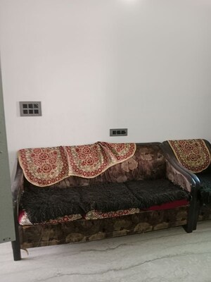 Living Room in 2 BHK Builder Floor at Huda – for Rent