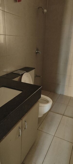 Bathroom in 3 BHK Apartment at Ireo Victory Valley, Sector 67 – for Rent