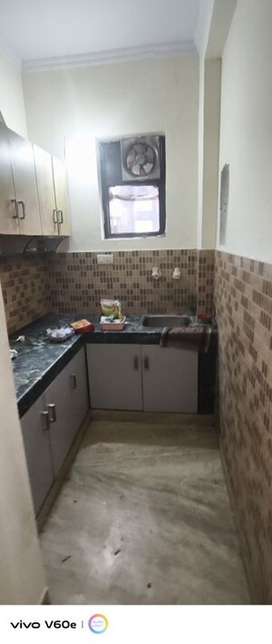Kitchen in 1.5 BHK Villa at Sector 55 – for Rent
