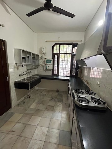 Kitchen in 2 BHK Independent House at Sector 33 – for Rent