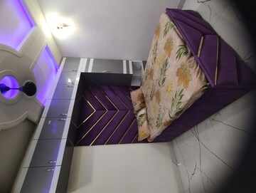 Bedroom in 1 BHK Builder Floor at Uttam Nagar – for Sale