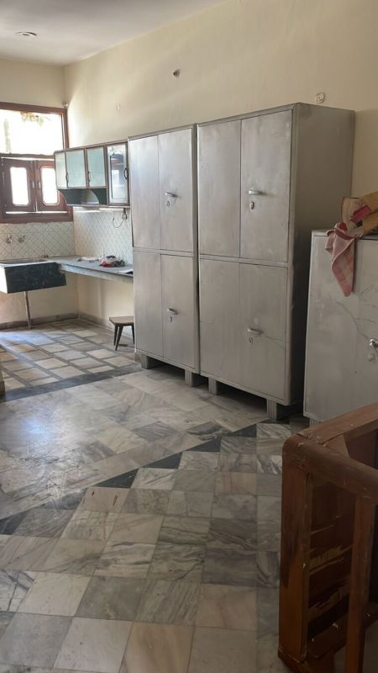 Kitchen, sector 42 1 Bedroom 1500 Sq.Ft. Independent House In Sector 42 Chandigarh 10109790