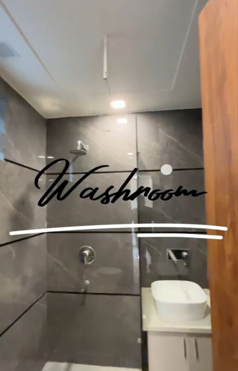 undefined, sector 84 3 Bedroom 146 Sq.Yd. Builder Floor In Sector 84 Faridabad 10109805