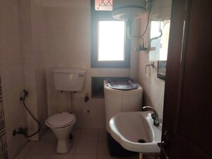 Bathroom in 3 BHK Apartment at Bhagirathi Apartment, Sector 62 – for Rent