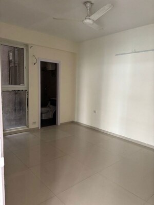 Room in 3 BHK Apartment at Tulip Violet, Sector 69 – for Rent