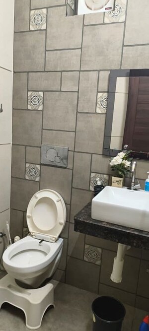 Bathroom in 2 BHK Builder Floor at Rajendra Nagar Sector 5 – for Sale