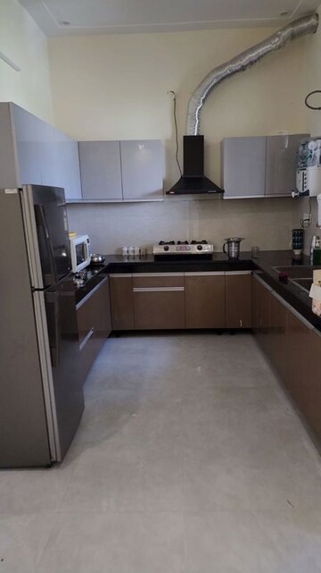 Kitchen in 2 BHK Builder Floor at Aerocity – for Rent