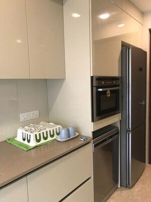 Furnished Amenities in 2 BHK Apartment at Castle Rock, Powai – for Rent