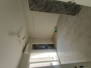 Furnished Amenities in 3 BHK Apartment at Signature Global City, Sector 37d – for Rent