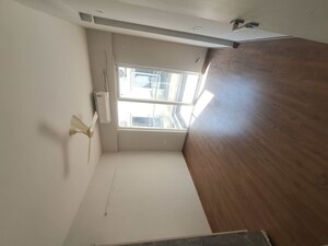 Room in 3 BHK Apartment at Signature Global City, Sector 37d – for Rent