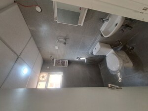 Team Area in 3 BHK Apartment at Signature Global City, Sector 37d – for Rent