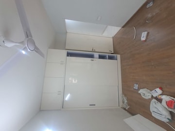 Furnished Amenities in 2 BHK Apartment at Signature Global City, Sector 37d – for Rent