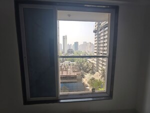 Room in 1 BHK Apartment at Reliable Unique Shine, Vikhroli East – for Rent