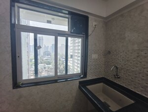 Room in 1 BHK Apartment at Reliable Unique Shine, Vikhroli East – for Rent