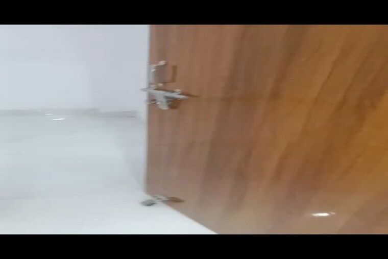 Room, tughlakabad 2 Bedroom 55 Sq.Yd. Builder Floor In Tughlakabad Delhi 10109897