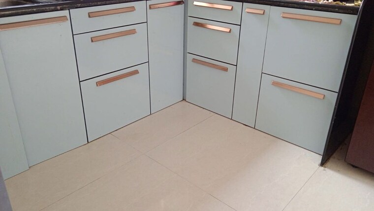 Room, vijay-orovia 3 Bedroom 1000 Sq.Ft. Apartment In Ghodbunder Road Thane 10109927