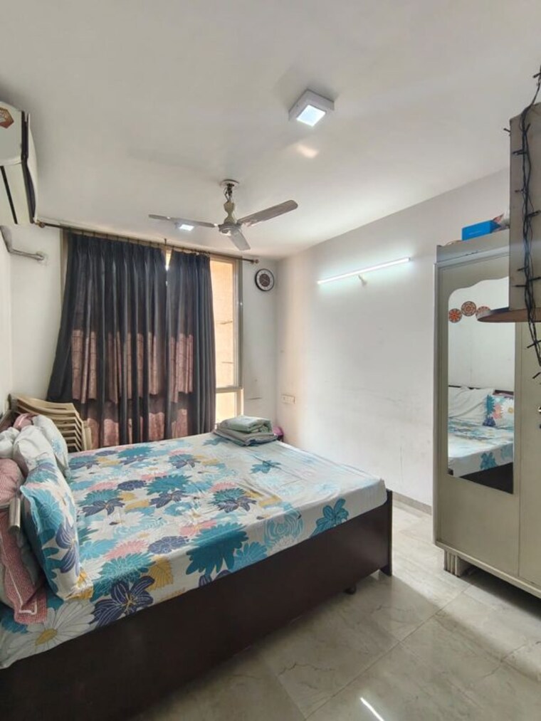 Bedroom, hiranandani-woodville 2 Bedroom 1040 Sq.Ft. Apartment In Ghodbunder Road Thane 10109949