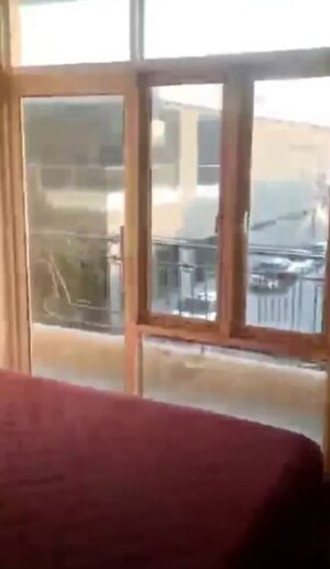 Swimming Pool in 3 BHK Apartment at Arjun Enclave Arjunganj, Arjunganj – for Rent