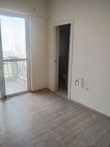 Room in 3 BHK Apartment at Adani Samsara Ivana, Sector 63 – for Rent