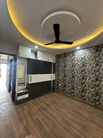 Bedroom in 3 BHK Builder Floor at Sector 4 – for Rent