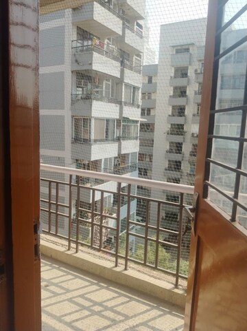 Balcony in 3 BHK Apartment at Unitech Uniworld Gardens 2, Sector 47 – for Rent