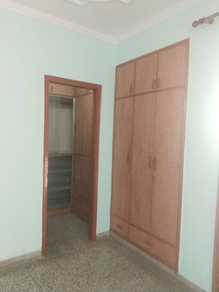 3 BHK + Pooja Room Apartment For Rent in Unitech Uniworld Gardens 2
