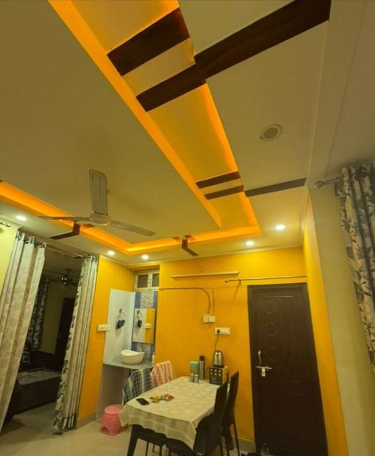 Dining area, sas-shalimar-grand 3 Bedroom 2000 Sq.Ft. Apartment In Butler Colony Lucknow 10110026