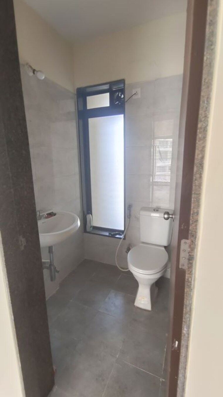 Bathroom, acme-ozone 2 Bedroom 775 Sq.Ft. Apartment In Manpada Thane 10110047