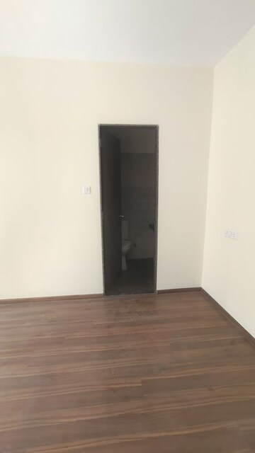 Room in 2 BHK Apartment at Acme Ozone, Manpada – for Rent