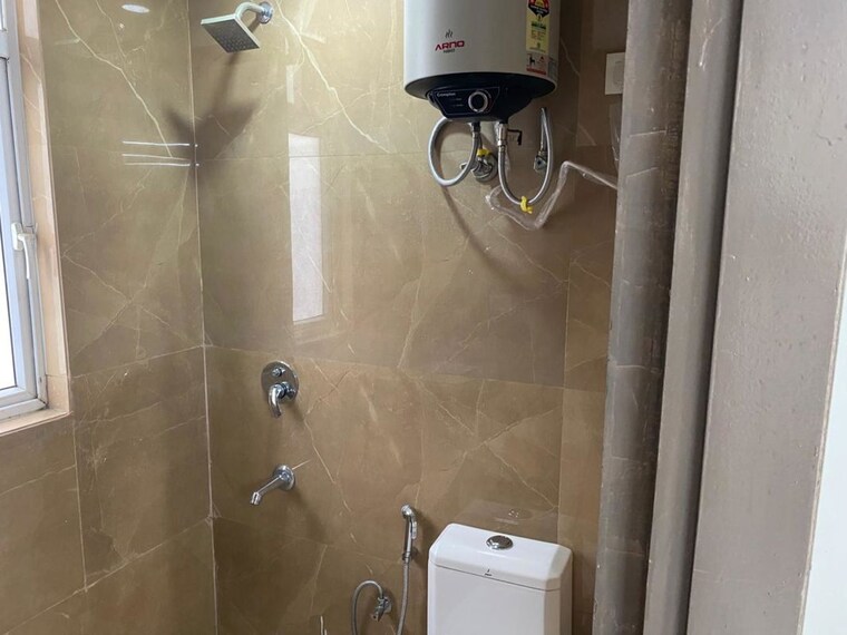Bathroom, uday-arden-45 3 Bedroom 1800 Sq.Ft. Builder Floor In Sector 45 Gurgaon 10110059