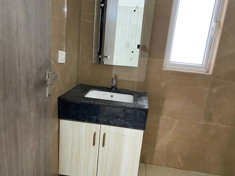 Bathroom, uday-arden-45 3 Bedroom 1800 Sq.Ft. Builder Floor In Sector 45 Gurgaon 10110059