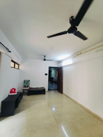 Room in 2 BHK Apartment at Lodha Palava City, Dombivli East – for Rent