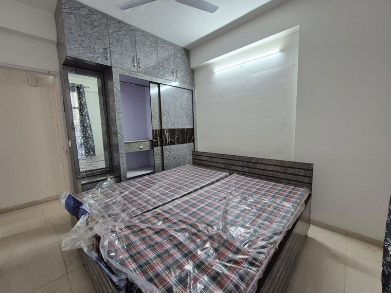 Bedroom, signature-global-solera-2 2 Bedroom 635 Sq.Ft. Apartment In Sector 107 Gurgaon 10110083