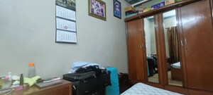 Team Area in 2 BHK Apartment at Silver Castle Andheri East, Andheri East – for Rent