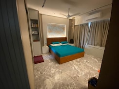 3 BHK + Study Room Apartment For Rent in Kanakia Miamii