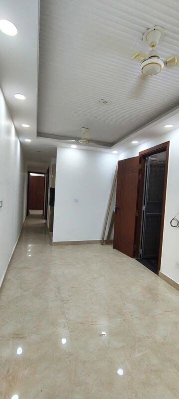 2 BHK Builder Floor For Rent in Govindpuri