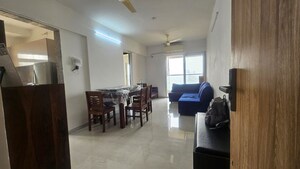 2 BHK Apartment For Rent in Vaibhavlaxmi Address 51, Bandra East