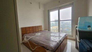 Bedroom in 2 BHK Apartment at Vaibhavlaxmi Address 51, Bandra East – for Rent