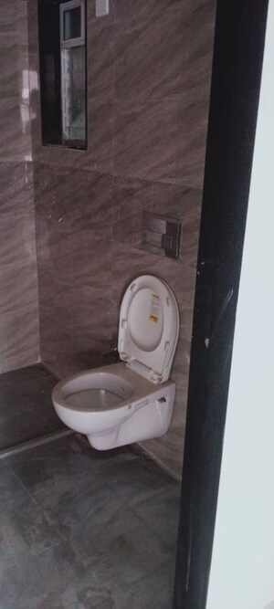 Bathroom in 1 BHK Apartment at Bindra Complex, Andheri East – for Rent