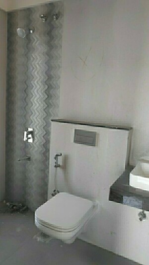 Bathroom in 1 BHK Apartment at Sheth Avante, Kanjurmarg West – for Sale