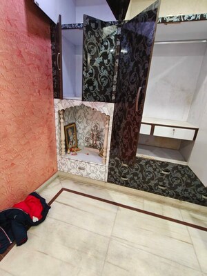 Room in 2 BHK Builder Floor at Tilak Nagar – for Rent