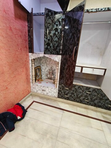 Room in 2 BHK Builder Floor at Tilak Nagar – for Rent