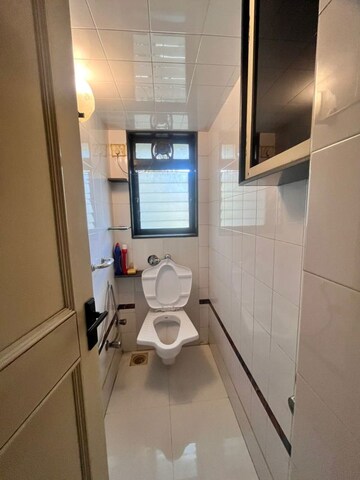 Bathroom in 1 BHK Apartment at Seven Bunglow – for Rent